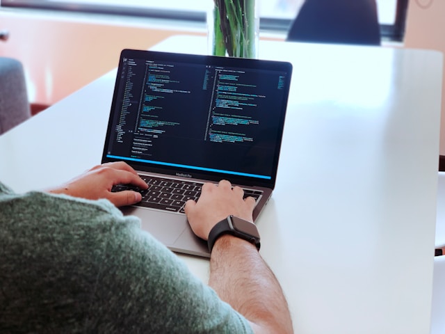 4 Best Website Builders with Service Business Templates for Handymen